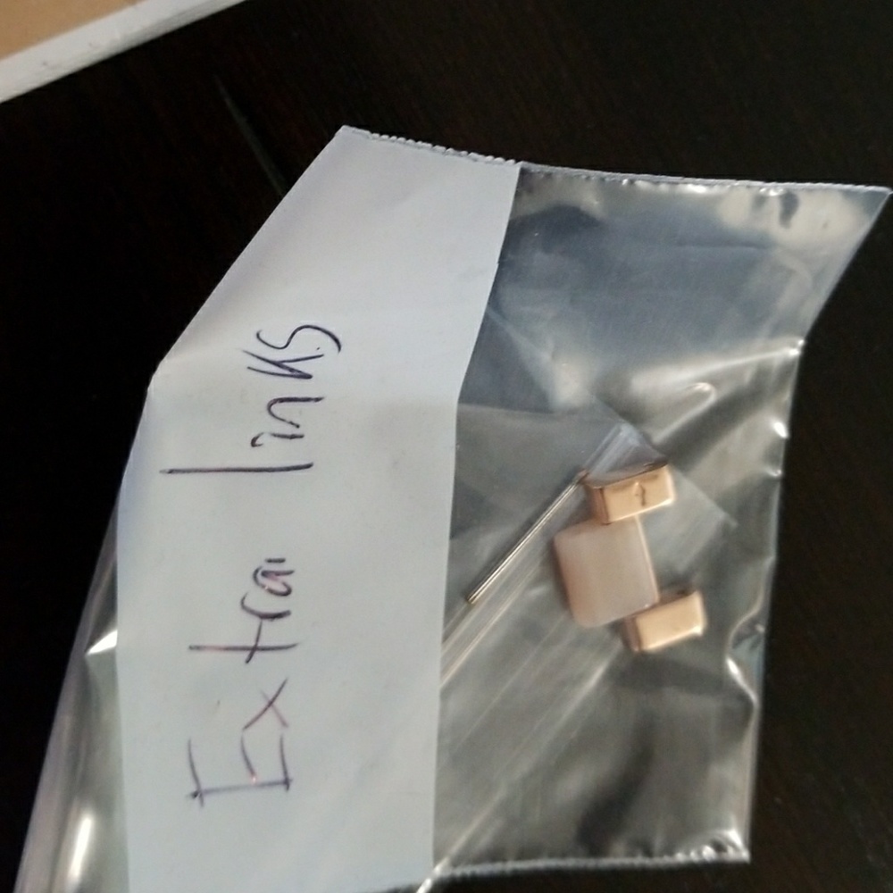 Watch - Picture 3 of 3